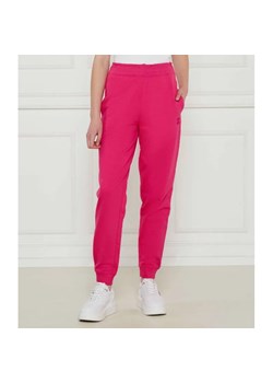 HUGO Spodnie dresowe Nelfinia | Regular Fit ze sklepu Gomez Fashion Store w kategorii Spodnie damskie - zdjęcie 184509933