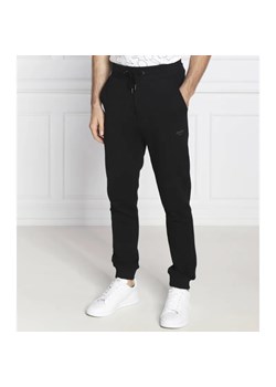 Joop! Jeans Spodnie dresowe Santiago | Regular Fit ze sklepu Gomez Fashion Store w kategorii Spodnie męskie - zdjęcie 184510591
