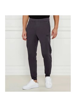 EA7 Spodnie dresowe | Regular Fit ze sklepu Gomez Fashion Store w kategorii Spodnie męskie - zdjęcie 184510601