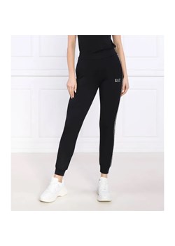 EA7 Spodnie dresowe | Slim Fit ze sklepu Gomez Fashion Store w kategorii Spodnie damskie - zdjęcie 184510652