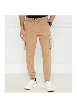 BOSS BLACK Spodnie dresowe C-Larsen | Regular Fit ze sklepu Gomez Fashion Store w kategorii Spodnie męskie - zdjęcie 184510653