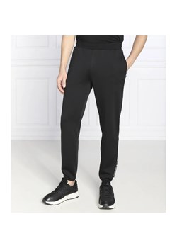 EA7 Spodnie dresowe | Regular Fit ze sklepu Gomez Fashion Store w kategorii Spodnie męskie - zdjęcie 184510673