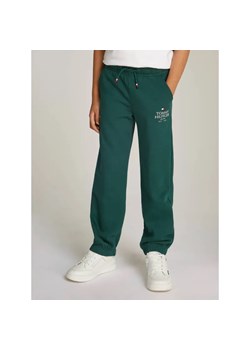 Tommy Hilfiger Spodnie dresowe | Regular Fit ze sklepu Gomez Fashion Store w kategorii Spodnie chłopięce - zdjęcie 184510893