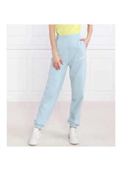 HUGO Spodnie dresowe Njola | Regular Fit ze sklepu Gomez Fashion Store w kategorii Spodnie damskie - zdjęcie 184511160
