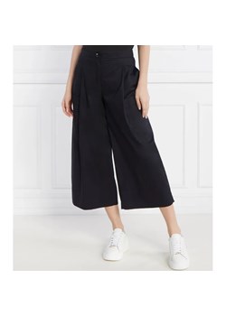 Marc Cain Spodnie WARIN | flare fit | high waist ze sklepu Gomez Fashion Store w kategorii Spodnie damskie - zdjęcie 184511252