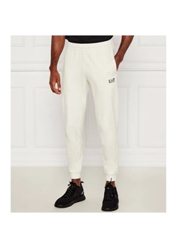 EA7 Spodnie dresowe | Regular Fit ze sklepu Gomez Fashion Store w kategorii Spodnie męskie - zdjęcie 184511551