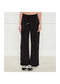 Michael Kors Spodnie cargo | Regular Fit ze sklepu Gomez Fashion Store w kategorii Spodnie damskie - zdjęcie 184511751