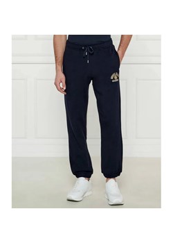 Guess Jeans Spodnie dresowe | Regular Fit ze sklepu Gomez Fashion Store w kategorii Spodnie męskie - zdjęcie 184511813