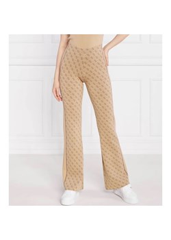 GUESS Spodnie dzianinowe LISE 4G LOGO SWTR ze sklepu Gomez Fashion Store w kategorii Spodnie damskie - zdjęcie 184511960