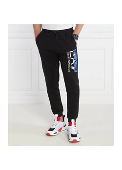 EA7 Spodnie dresowe | Regular Fit ze sklepu Gomez Fashion Store w kategorii Spodnie męskie - zdjęcie 184512390
