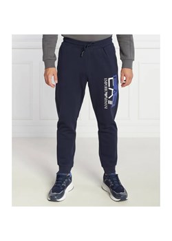 EA7 Spodnie dresowe | Regular Fit ze sklepu Gomez Fashion Store w kategorii Spodnie męskie - zdjęcie 184512520