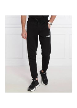 EA7 Spodnie dresowe | Regular Fit ze sklepu Gomez Fashion Store w kategorii Spodnie męskie - zdjęcie 184512630