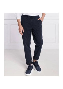 Tommy Hilfiger Spodnie CHELSEA PREMIUM | Regular Fit ze sklepu Gomez Fashion Store w kategorii Spodnie męskie - zdjęcie 184513112