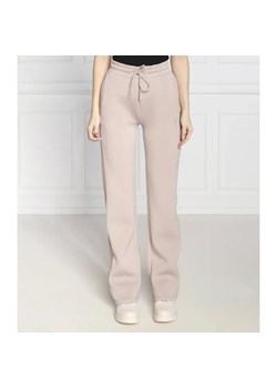 GUESS ACTIVE Spodnie dresowe BRENDA SCUBA | Straight fit ze sklepu Gomez Fashion Store w kategorii Spodnie damskie - zdjęcie 184514450