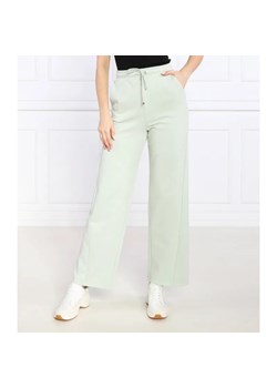 Max Mara Leisure Spodnie dresowe | Comfort fit ze sklepu Gomez Fashion Store w kategorii Spodnie damskie - zdjęcie 184514532