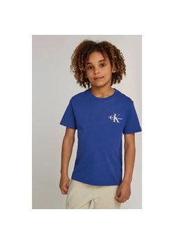 Calvin Klein Jeans T-shirt | Regular Fit ze sklepu Gomez Fashion Store w kategorii T-shirty chłopięce - zdjęcie 184515233
