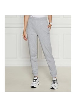 HUGO Spodnie dresowe Nelfinia | Regular Fit ze sklepu Gomez Fashion Store w kategorii Spodnie damskie - zdjęcie 184515640