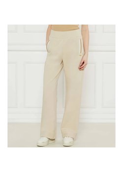 Aeronautica Militare Spodnie dresowe | flare fit ze sklepu Gomez Fashion Store w kategorii Spodnie damskie - zdjęcie 184516132