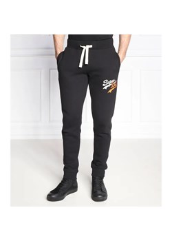 Superdry Spodnie dresowe | Regular Fit ze sklepu Gomez Fashion Store w kategorii Spodnie męskie - zdjęcie 184516783