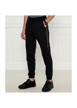 Calvin Klein Jeans Spodnie dresowe | Regular Fit ze sklepu Gomez Fashion Store w kategorii Spodnie męskie - zdjęcie 184517144