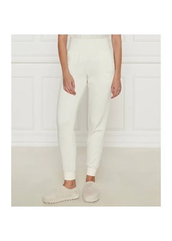 Emporio Armani Spodnie dresowe | Regular Fit ze sklepu Gomez Fashion Store w kategorii Spodnie damskie - zdjęcie 184517180