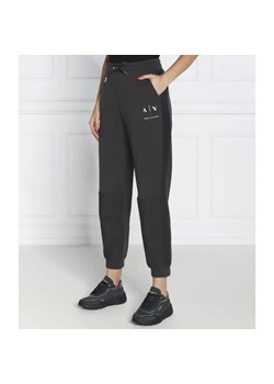 Armani Exchange Spodnie dresowe | Regular Fit ze sklepu Gomez Fashion Store w kategorii Spodnie damskie - zdjęcie 184517471