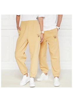 Lacoste Spodnie dresowe | Relaxed fit ze sklepu Gomez Fashion Store w kategorii Spodnie damskie - zdjęcie 184517810