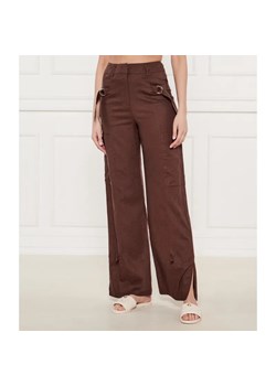 Patrizia Pepe Lniane spodnie cargo | Regular Fit ze sklepu Gomez Fashion Store w kategorii Spodnie damskie - zdjęcie 184517934