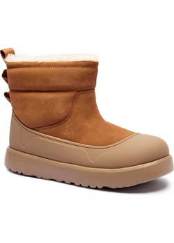 UGG Skórzane śniegowce CLASSIC MINI MOD ze sklepu Gomez Fashion Store w kategorii Buty zimowe dziecięce - zdjęcie 184518010