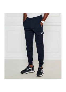EA7 Spodnie dresowe | Slim Fit ze sklepu Gomez Fashion Store w kategorii Spodnie męskie - zdjęcie 184518050