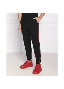 HUGO Spodnie dresowe Steero | Regular Fit | z dodatkiem wełny ze sklepu Gomez Fashion Store w kategorii Spodnie męskie - zdjęcie 184518183
