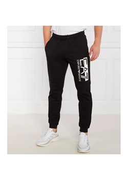 EA7 Spodnie dresowe | Regular Fit ze sklepu Gomez Fashion Store w kategorii Spodnie męskie - zdjęcie 184518264