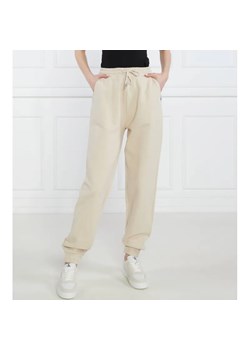 Calvin Klein Jeans Spodnie dresowe TAB OTTOMAN | Straight fit ze sklepu Gomez Fashion Store w kategorii Spodnie damskie - zdjęcie 184518514
