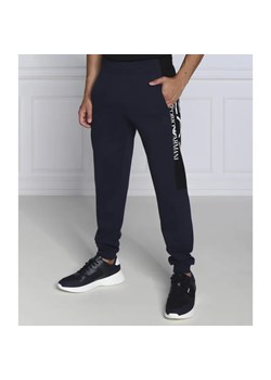 EA7 Spodnie dresowe | Regular Fit ze sklepu Gomez Fashion Store w kategorii Spodnie męskie - zdjęcie 184518601