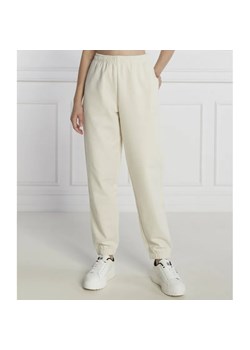 HUGO Spodnie dresowe Jogger 2 | Relaxed fit ze sklepu Gomez Fashion Store w kategorii Spodnie damskie - zdjęcie 184518933