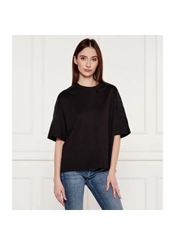 Armani Exchange T-shirt | Relaxed fit ze sklepu Gomez Fashion Store w kategorii Bluzki damskie - zdjęcie 184519223
