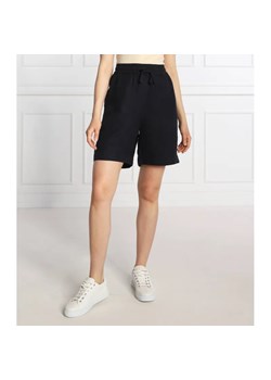Tommy Hilfiger Lniane szorty | Relaxed fit ze sklepu Gomez Fashion Store w kategorii Szorty - zdjęcie 184520374