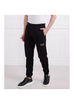 EA7 Spodnie dresowe | Regular Fit ze sklepu Gomez Fashion Store w kategorii Spodnie męskie - zdjęcie 184520500