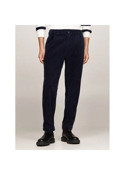 Tommy Hilfiger Sztruksowe spodnie | Relaxed fit ze sklepu Gomez Fashion Store w kategorii Spodnie męskie - zdjęcie 184520560