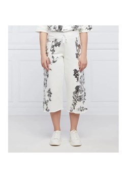 Marc Cain Spodnie | Cropped Fit ze sklepu Gomez Fashion Store w kategorii Spodnie damskie - zdjęcie 184521143