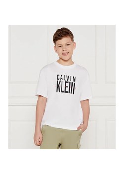 Calvin Klein Jeans T-shirt | Regular Fit ze sklepu Gomez Fashion Store w kategorii T-shirty chłopięce - zdjęcie 184521291
