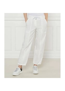 Marc Cain Spodnie | Relaxed fit ze sklepu Gomez Fashion Store w kategorii Spodnie damskie - zdjęcie 184521571