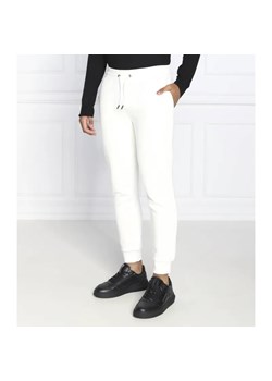GUESS ACTIVE Spodnie dresowe ALDWIN | Regular Fit ze sklepu Gomez Fashion Store w kategorii Spodnie męskie - zdjęcie 184522490