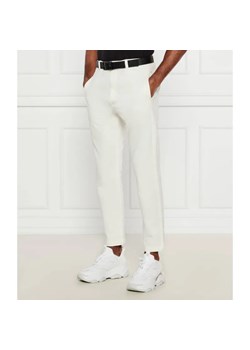 HUGO Spodnie chino David251D | Slim Fit ze sklepu Gomez Fashion Store w kategorii Spodnie męskie - zdjęcie 184522631