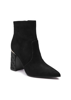 Guess Skórzane botki na słupku FRENKIE ze sklepu Gomez Fashion Store w kategorii Botki - zdjęcie 184526171