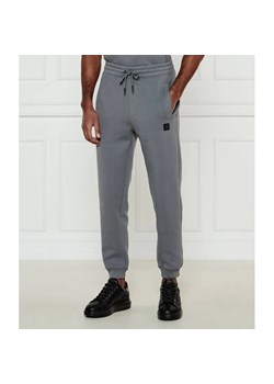 HUGO Spodnie dresowe Dimacs | Regular Fit ze sklepu Gomez Fashion Store w kategorii Spodnie męskie - zdjęcie 184526584