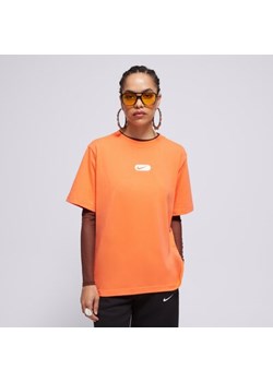 NIKE T-SHIRT W NSW CLUB SWOOSH SS TEE OC ze sklepu Sizeer w kategorii Bluzki damskie - zdjęcie 184533800