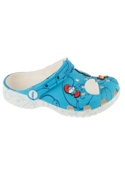 Klapki Crocs Classic Smurfs Clog Jr 210821-90H niebieskie - id: 228527 - marki Crocs - 184536492 Klapki Crocs Classic Smurfs Clog Jr 210821-90H niebieskie ze sklepu ButyModne.pl w kategorii Klapki dziecięce - zdjęcie 184536492
