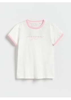 Reserved - Bawełniany T-shirt z haftem - złamana biel ze sklepu Reserved w kategorii Bluzki dziewczęce - zdjęcie 184544362