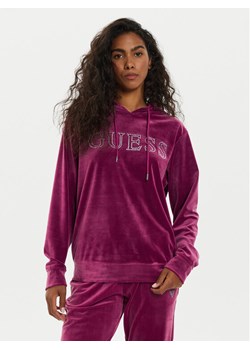 Guess Bluza V4RQ25 KBXI2 Różowy Regular Fit ze sklepu MODIVO w kategorii Bluzy damskie - zdjęcie 184544912